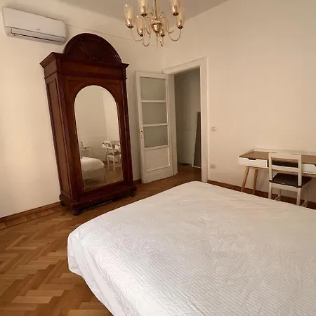 Elegante Deluxe In Centro A טורינו