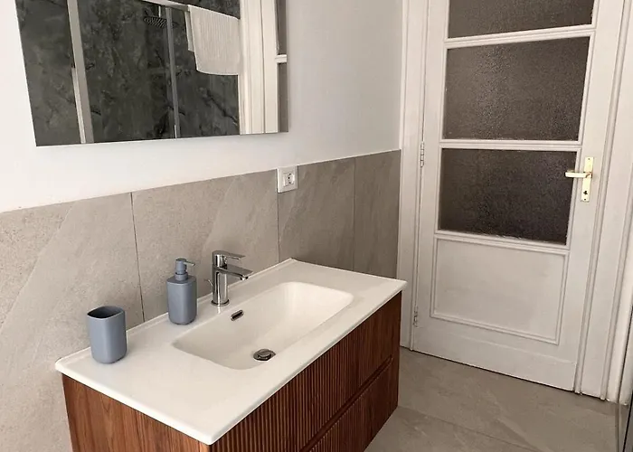 Elegante Deluxe In Centro A * トリノ